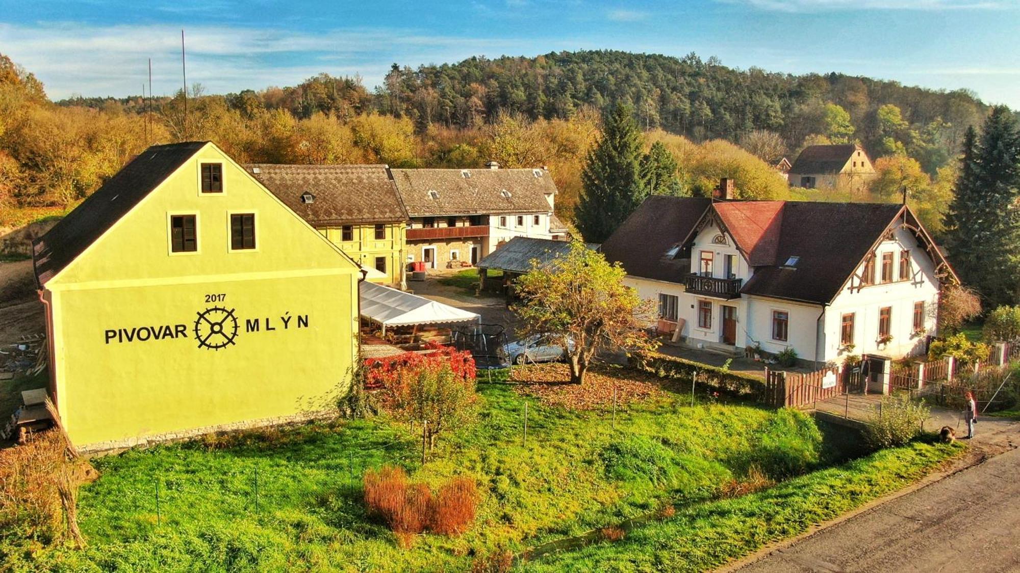 Pivovar Mlyn Štětí Dış mekan fotoğraf
